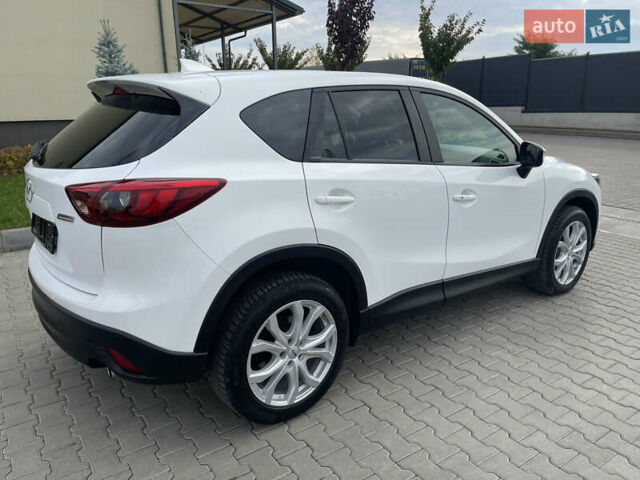 Білий Мазда СХ-5, об'ємом двигуна 2.2 л та пробігом 211 тис. км за 16500 $, фото 12 на Automoto.ua