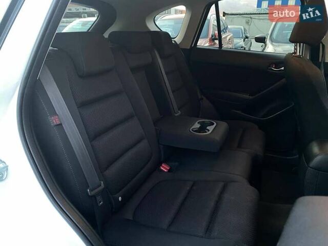 Белый Мазда СХ-5, объемом двигателя 2 л и пробегом 162 тыс. км за 14490 $, фото 26 на Automoto.ua