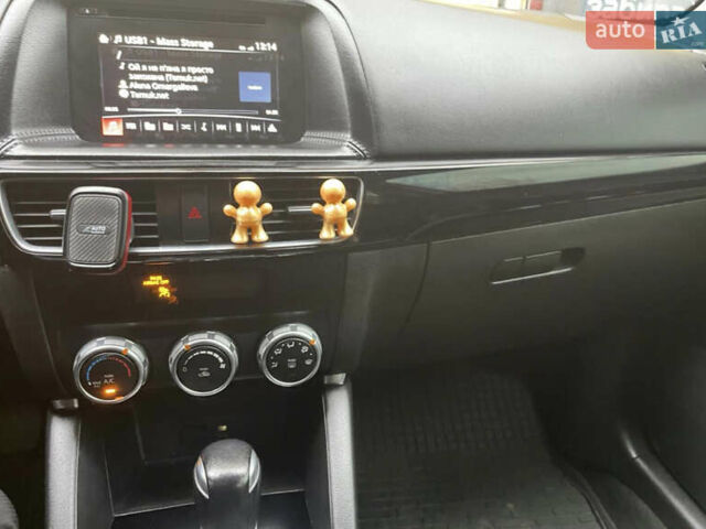 Белый Мазда СХ-5, объемом двигателя 2.5 л и пробегом 164 тыс. км за 14300 $, фото 9 на Automoto.ua