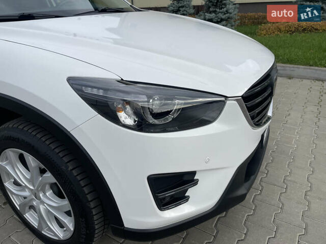 Белый Мазда СХ-5, объемом двигателя 2.2 л и пробегом 211 тыс. км за 16700 $, фото 9 на Automoto.ua