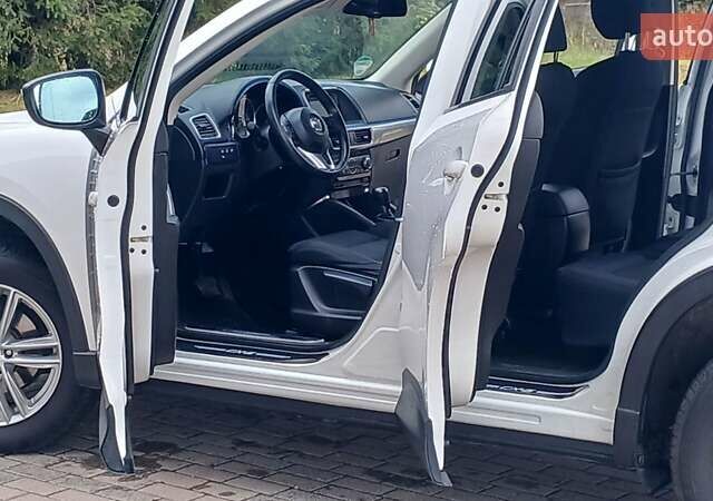 Мазда СХ-5 2015 у Стрые на Automoto.ua Білий Мазда СХ-5, об'ємом двигуна 2.2 л та пробігом 246 тис. км за 15950 $, фото 74 на Automoto.ua