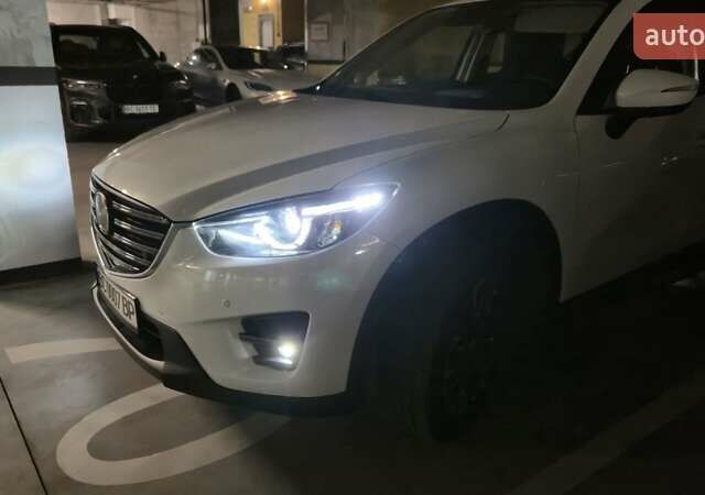 Білий Мазда СХ-5, об'ємом двигуна 2.19 л та пробігом 248 тис. км за 15900 $, фото 3 на Automoto.ua