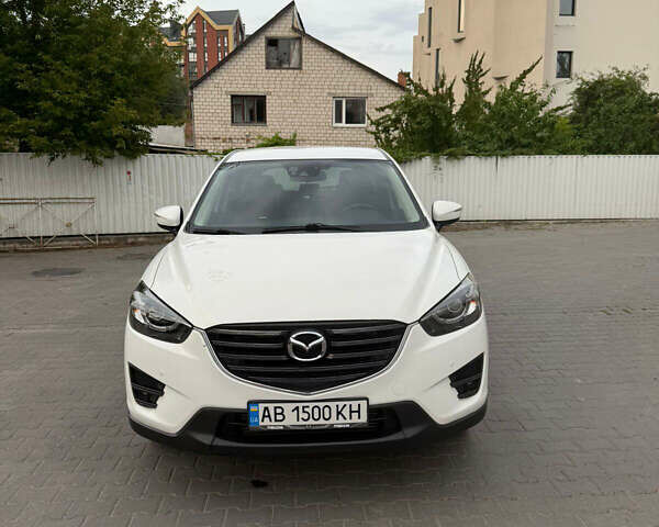 Белый Мазда СХ-5, объемом двигателя 2.2 л и пробегом 193 тыс. км за 18000 $, фото 1 на Automoto.ua