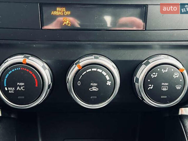 Белый Мазда СХ-5, объемом двигателя 2.49 л и пробегом 104 тыс. км за 13600 $, фото 21 на Automoto.ua