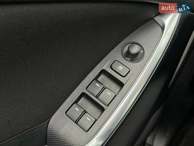 Белый Мазда СХ-5, объемом двигателя 2.19 л и пробегом 124 тыс. км за 16990 $, фото 13 на Automoto.ua