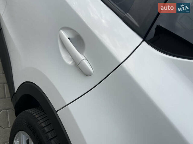 Білий Мазда СХ-5, об'ємом двигуна 2.2 л та пробігом 211 тис. км за 16500 $, фото 28 на Automoto.ua