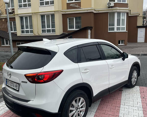 Белый Мазда СХ-5, объемом двигателя 2.19 л и пробегом 247 тыс. км за 15800 $, фото 10 на Automoto.ua