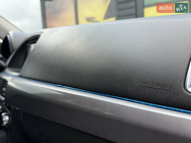 Белый Мазда СХ-5, объемом двигателя 2.2 л и пробегом 246 тыс. км за 15500 $, фото 30 на Automoto.ua