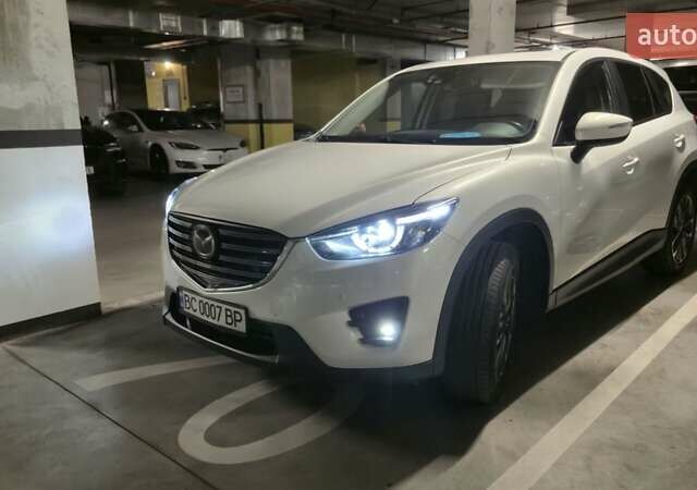 Білий Мазда СХ-5, об'ємом двигуна 2.19 л та пробігом 248 тис. км за 15900 $, фото 5 на Automoto.ua