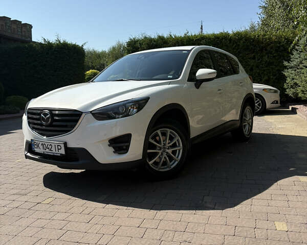Білий Мазда СХ-5, об'ємом двигуна 2.19 л та пробігом 242 тис. км за 14500 $, фото 1 на Automoto.ua