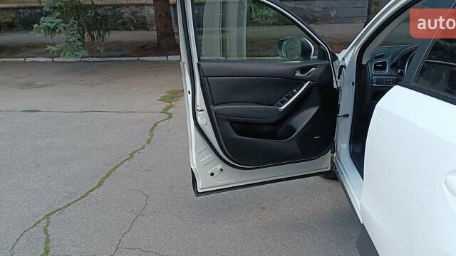 Белый Мазда СХ-5, объемом двигателя 2.2 л и пробегом 148 тыс. км за 16800 $, фото 58 на Automoto.ua