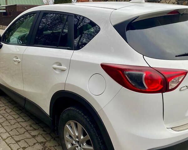 Білий Мазда СХ-5, об'ємом двигуна 2.49 л та пробігом 196 тис. км за 13200 $, фото 2 на Automoto.ua