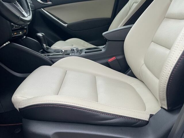 Белый Мазда СХ-5, объемом двигателя 2.2 л и пробегом 247 тыс. км за 15800 $, фото 15 на Automoto.ua