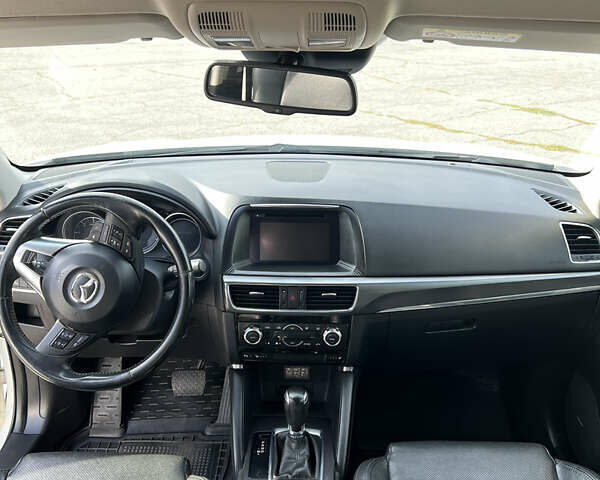 Білий Мазда СХ-5, об'ємом двигуна 2.19 л та пробігом 132 тис. км за 18700 $, фото 5 на Automoto.ua