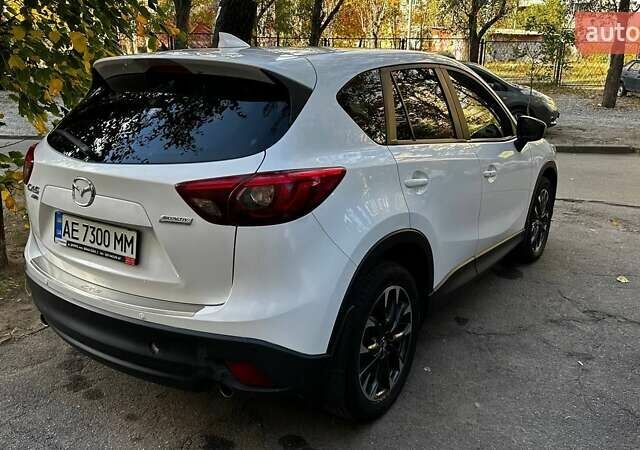 Белый Мазда СХ-5, объемом двигателя 2.49 л и пробегом 185 тыс. км за 17800 $, фото 9 на Automoto.ua