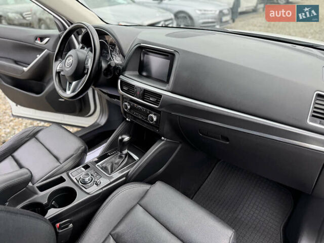 Белый Мазда СХ-5, объемом двигателя 2.19 л и пробегом 200 тыс. км за 15950 $, фото 48 на Automoto.ua
