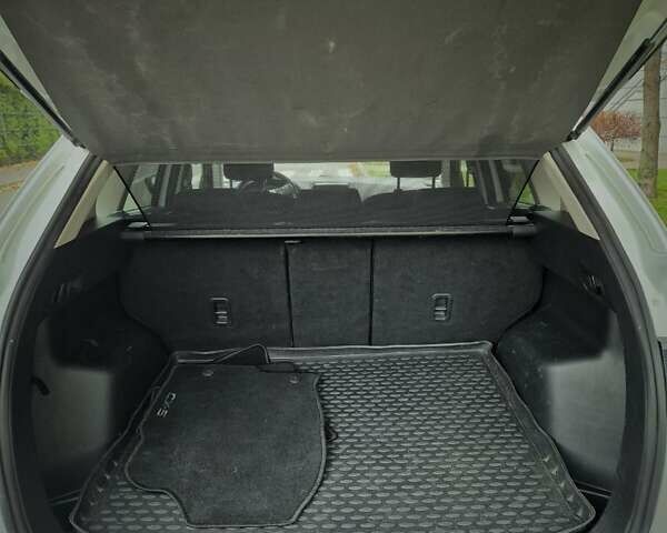 Белый Мазда СХ-5, объемом двигателя 2.2 л и пробегом 128 тыс. км за 16500 $, фото 26 на Automoto.ua