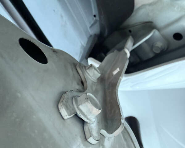 Белый Мазда СХ-5, объемом двигателя 2.2 л и пробегом 127 тыс. км за 14550 $, фото 28 на Automoto.ua