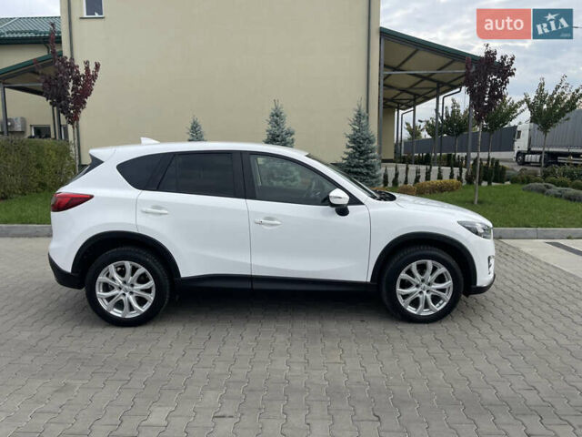 Белый Мазда СХ-5, объемом двигателя 2.2 л и пробегом 211 тыс. км за 16700 $, фото 4 на Automoto.ua