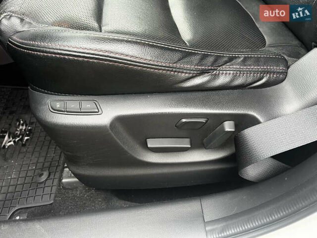 Білий Мазда СХ-5, об'ємом двигуна 2.2 л та пробігом 249 тис. км за 14999 $, фото 15 на Automoto.ua