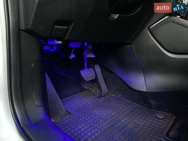 Белый Мазда СХ-5, объемом двигателя 2 л и пробегом 162 тыс. км за 14490 $, фото 29 на Automoto.ua