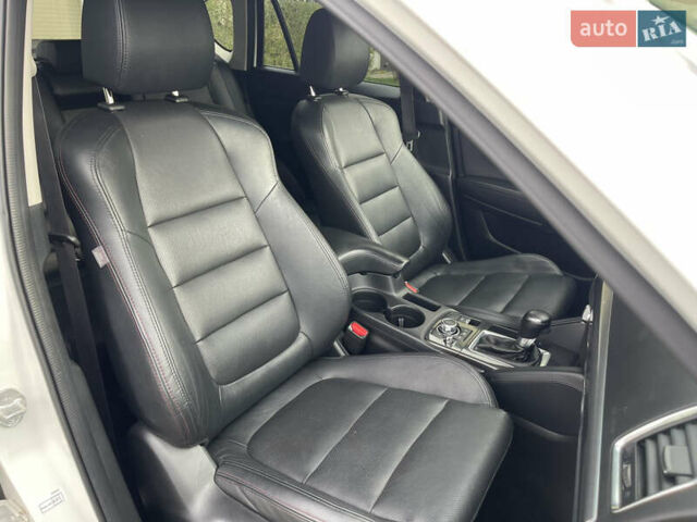 Білий Мазда СХ-5, об'ємом двигуна 2.2 л та пробігом 211 тис. км за 16500 $, фото 47 на Automoto.ua