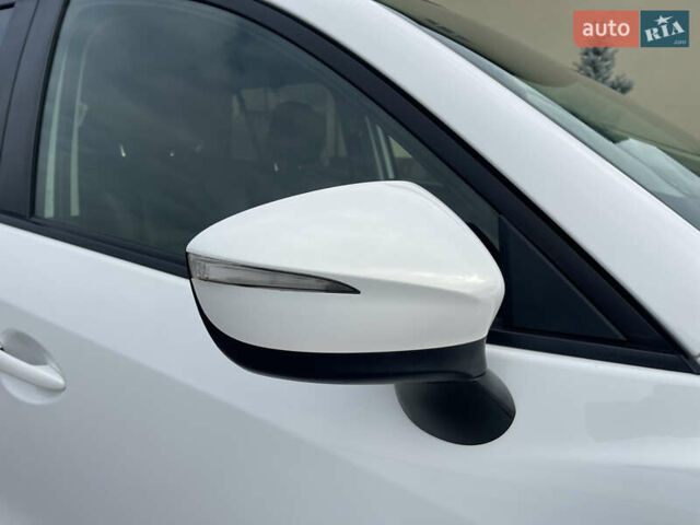 Білий Мазда СХ-5, об'ємом двигуна 2.2 л та пробігом 211 тис. км за 16500 $, фото 7 на Automoto.ua