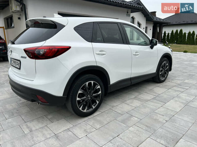 Белый Мазда СХ-5, объемом двигателя 2.2 л и пробегом 280 тыс. км за 14500 $, фото 3 на Automoto.ua