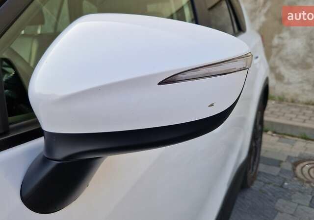 Белый Мазда СХ-5, объемом двигателя 2.49 л и пробегом 70 тыс. км за 15500 $, фото 32 на Automoto.ua