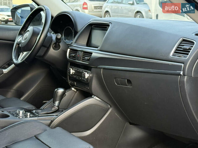 Білий Мазда СХ-5, об'ємом двигуна 2.2 л та пробігом 183 тис. км за 15999 $, фото 52 на Automoto.ua