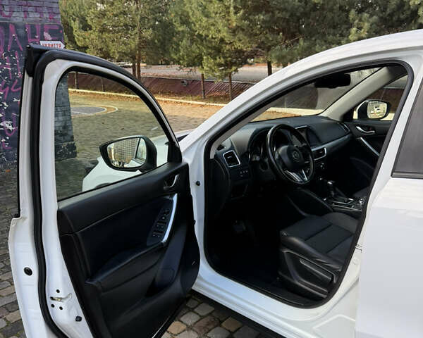 Белый Мазда СХ-5, объемом двигателя 2.2 л и пробегом 117 тыс. км за 16900 $, фото 62 на Automoto.ua