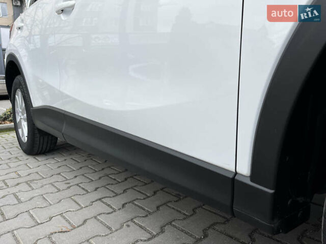 Белый Мазда СХ-5, объемом двигателя 2 л и пробегом 119 тыс. км за 16999 $, фото 36 на Automoto.ua