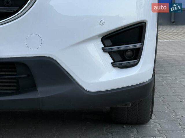 Білий Мазда СХ-5, об'ємом двигуна 2.2 л та пробігом 183 тис. км за 15999 $, фото 18 на Automoto.ua