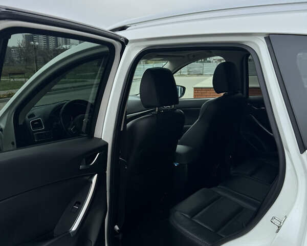 Белый Мазда СХ-5, объемом двигателя 2.5 л и пробегом 73 тыс. км за 16900 $, фото 27 на Automoto.ua