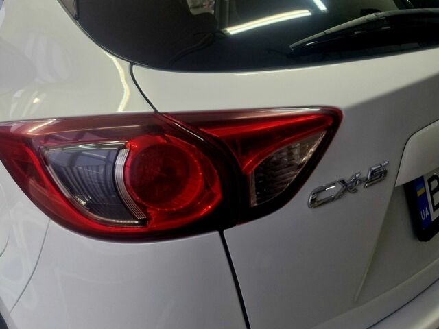 Білий Мазда СХ-5, об'ємом двигуна 0 л та пробігом 123 тис. км за 17000 $, фото 5 на Automoto.ua