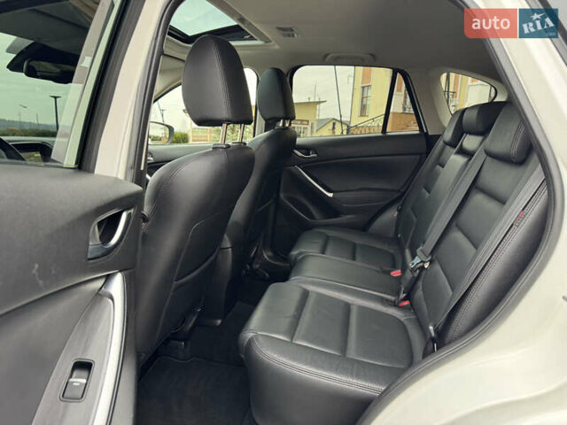 Белый Мазда СХ-5, объемом двигателя 2.2 л и пробегом 183 тыс. км за 16900 $, фото 6 на Automoto.ua