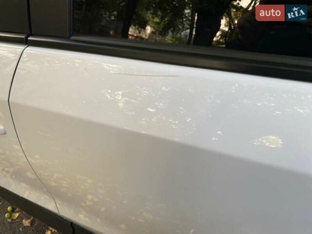 Білий Мазда СХ-5, об'ємом двигуна 2.49 л та пробігом 135 тис. км за 14000 $, фото 2 на Automoto.ua