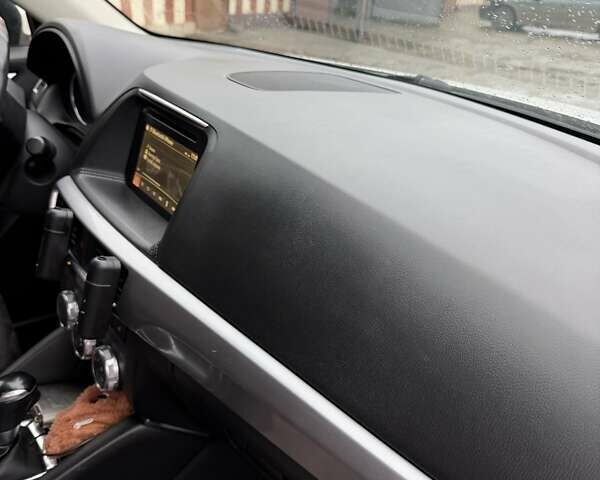 Белый Мазда СХ-5, объемом двигателя 2.49 л и пробегом 213 тыс. км за 16500 $, фото 10 на Automoto.ua