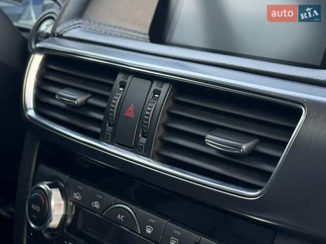 Білий Мазда СХ-5, об'ємом двигуна 2.2 л та пробігом 183 тис. км за 15999 $, фото 54 на Automoto.ua