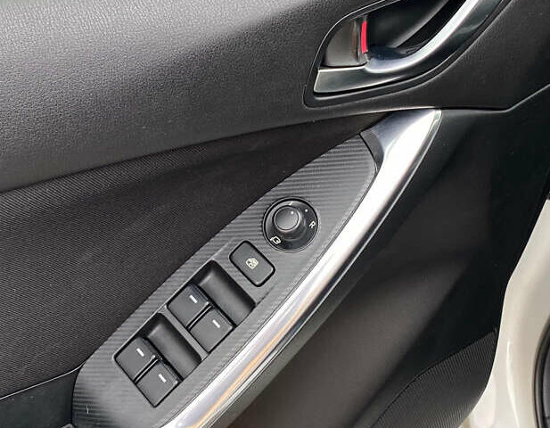 Мазда СХ-5 2016 у Рівному на Automoto.ua Білий Мазда СХ-5, об'ємом двигуна 2.2 л та пробігом 172 тис. км за 15850 $, фото 20 на Automoto.ua