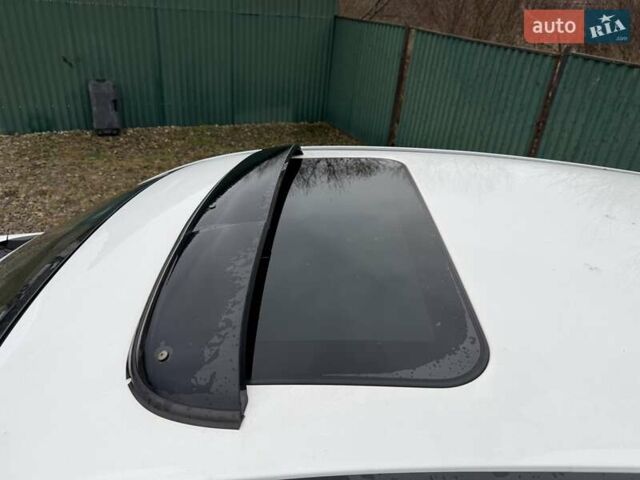 Белый Мазда СХ-5, объемом двигателя 2.49 л и пробегом 213 тыс. км за 16500 $, фото 5 на Automoto.ua