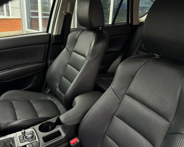 Белый Мазда СХ-5, объемом двигателя 2.5 л и пробегом 73 тыс. км за 16900 $, фото 9 на Automoto.ua