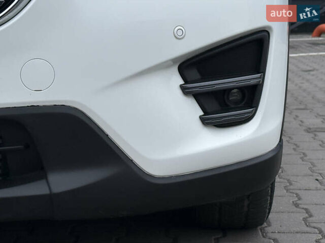 Білий Мазда СХ-5, об'ємом двигуна 2.2 л та пробігом 108 тис. км за 16350 $, фото 17 на Automoto.ua