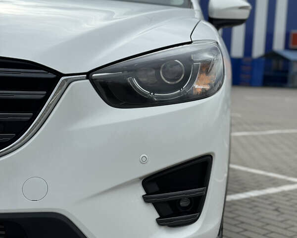 Белый Мазда СХ-5, объемом двигателя 2.2 л и пробегом 217 тыс. км за 15999 $, фото 11 на Automoto.ua