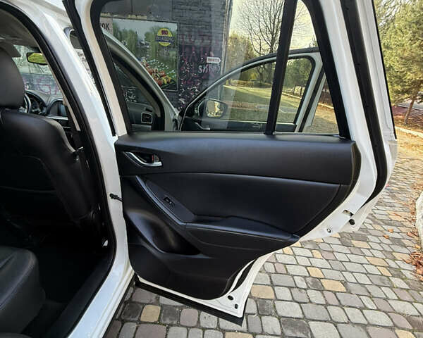 Белый Мазда СХ-5, объемом двигателя 2.2 л и пробегом 117 тыс. км за 16900 $, фото 72 на Automoto.ua