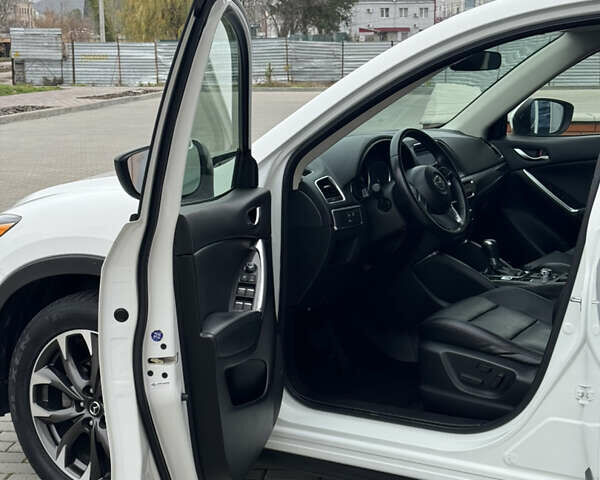 Белый Мазда СХ-5, объемом двигателя 2.5 л и пробегом 73 тыс. км за 16900 $, фото 1 на Automoto.ua