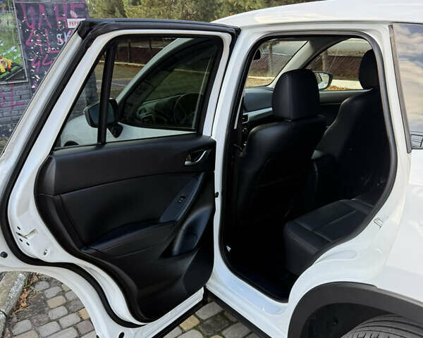 Белый Мазда СХ-5, объемом двигателя 2.2 л и пробегом 117 тыс. км за 16900 $, фото 68 на Automoto.ua