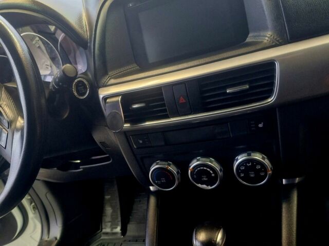 Білий Мазда СХ-5, об'ємом двигуна 0 л та пробігом 123 тис. км за 17000 $, фото 7 на Automoto.ua