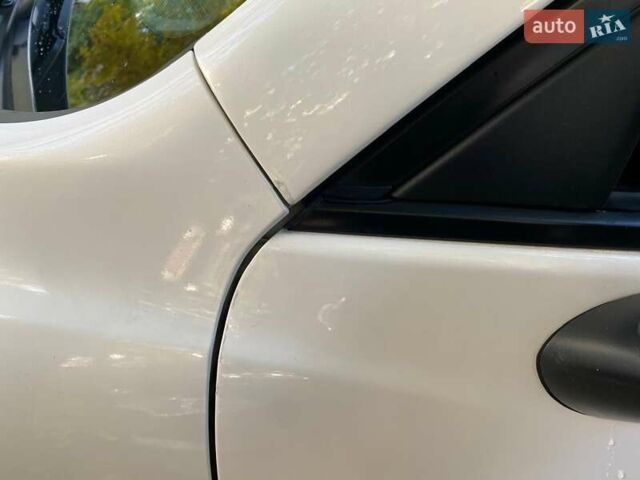 Білий Мазда СХ-5, об'ємом двигуна 2.49 л та пробігом 135 тис. км за 14000 $, фото 1 на Automoto.ua