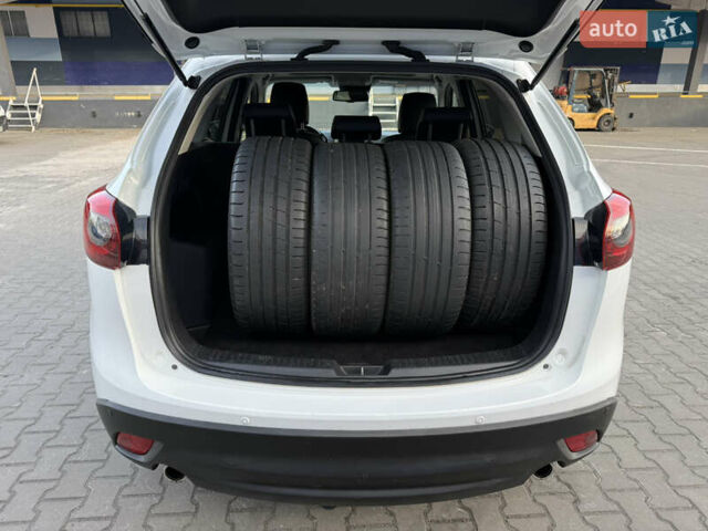 Білий Мазда СХ-5, об'ємом двигуна 2.2 л та пробігом 183 тис. км за 15999 $, фото 42 на Automoto.ua